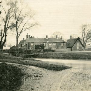 1910 Church Ford152