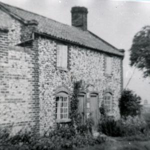 1910 Gazeley Rd cottages not far from Gazeley pond489