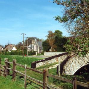2000 Pretty Bridge footpath161