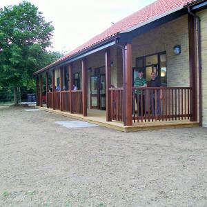 2010 09 08 Moulton new village hall back